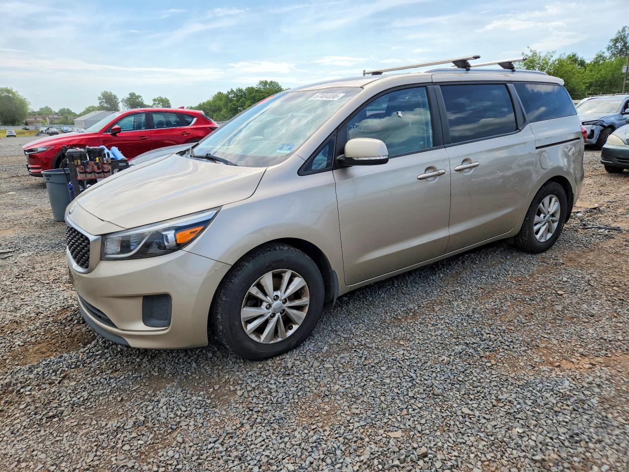 2016 KIA SEDONA LX - Middle-low