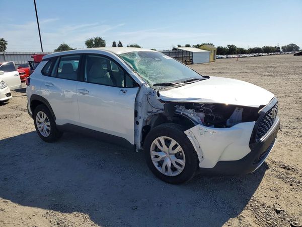 2024 TOYOTA COROLLA CROSS