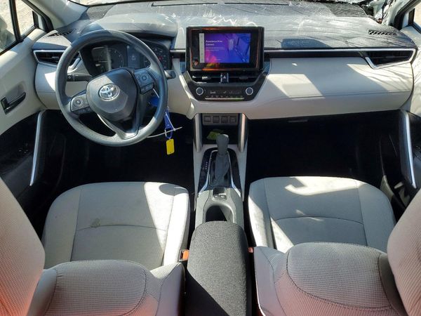 2024 TOYOTA COROLLA CROSS