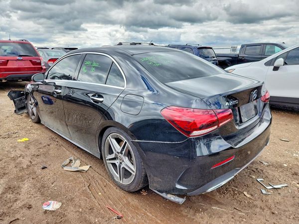 2020 MERCEDES-BENZ A A220-4M