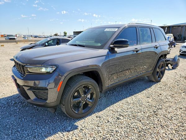 2022 JEEP GRAND CHEROKEE LAREDO 4X4