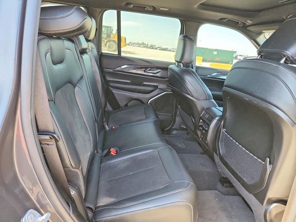 2022 JEEP GRAND CHEROKEE LAREDO 4X4