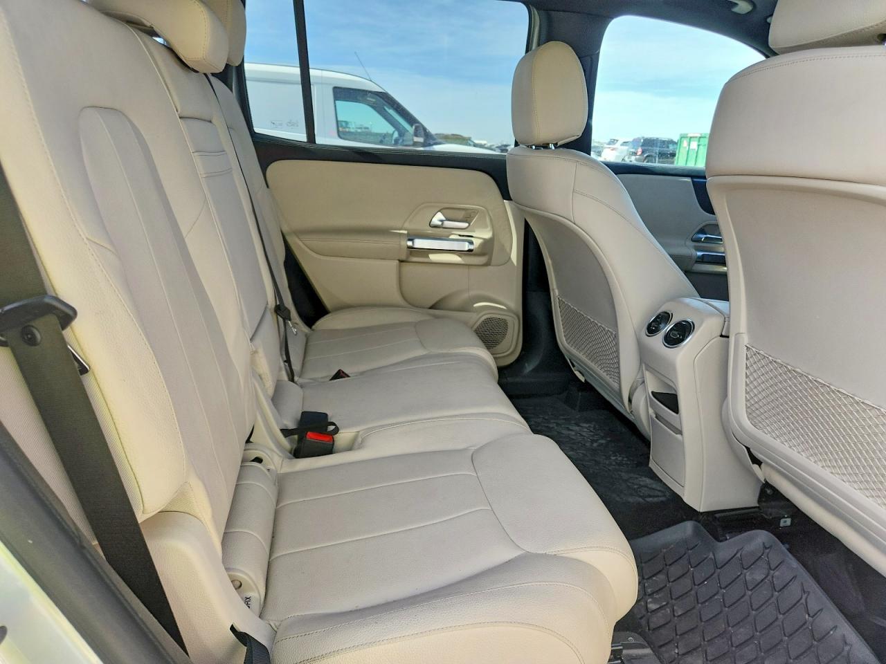 2022 MERCEDES-BENZ GLB GLB250 / GLB250 4MATIC