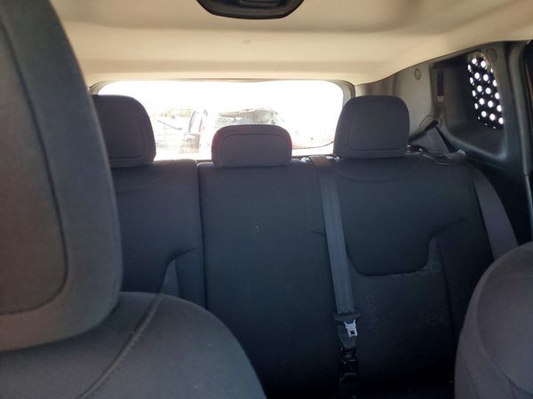 2016 JEEP RENEGADE LATITUDE 4X4