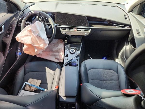 2025 KIA NIRO