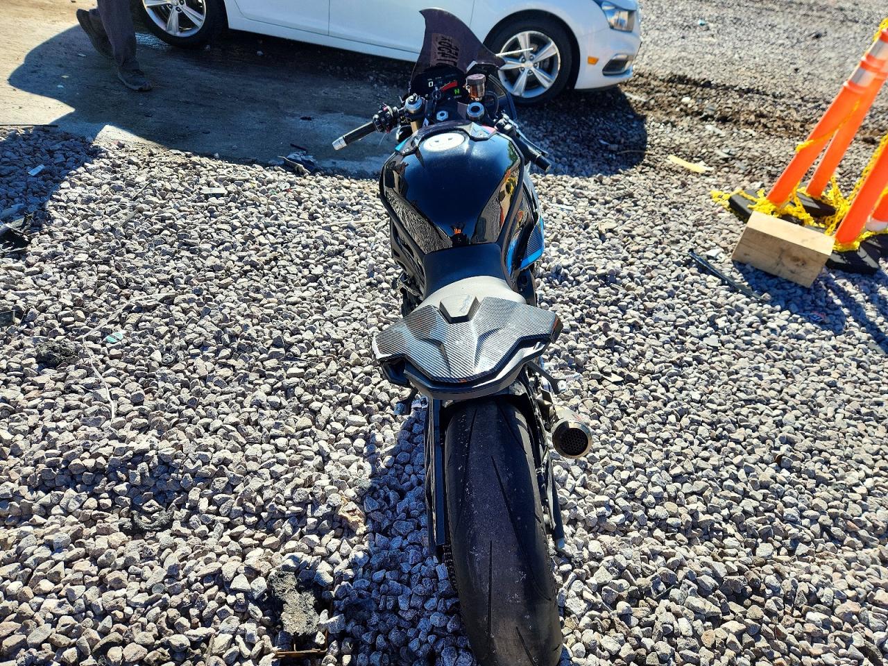 2023 BMW S 1000