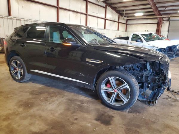 2018 JAGUAR F-PACE S
