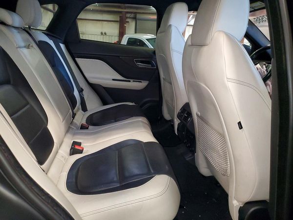 2018 JAGUAR F-PACE S