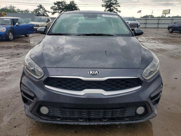 2021 KIA FORTE