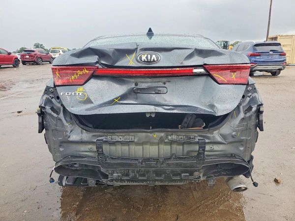 2021 KIA FORTE
