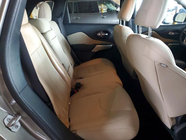 2017 JEEP CHEROKEE LATITUDE FWD