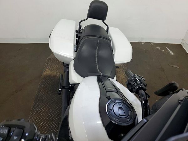 2024 HARLEY-DAVIDSON FLHX