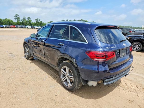 2022 MERCEDES-BENZ GLC GLC300