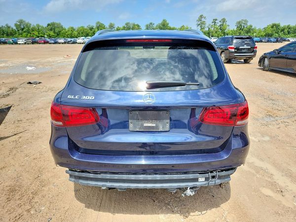 2022 MERCEDES-BENZ GLC GLC300