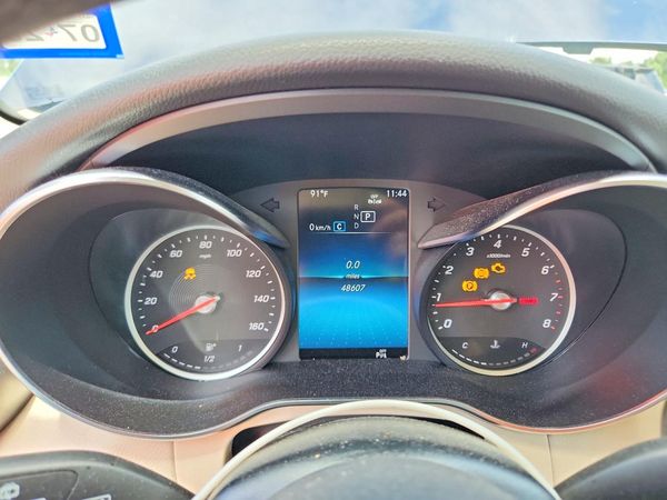2022 MERCEDES-BENZ GLC GLC300