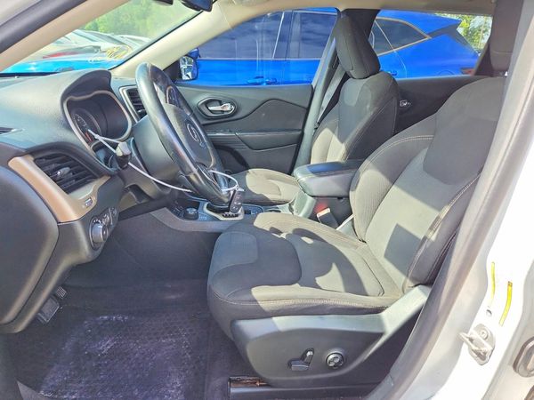 2016 JEEP CHEROKEE LATITUDE 4X4