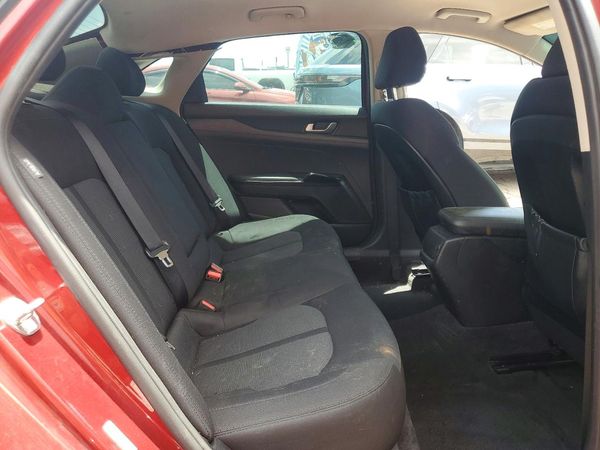 2021 KIA K5