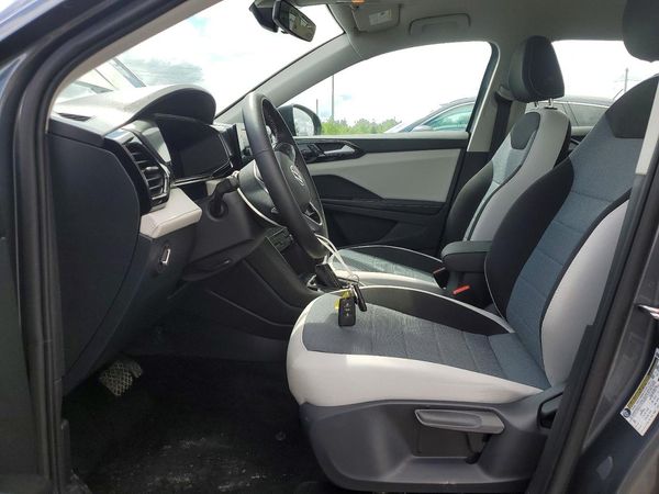 2025 VOLKSWAGEN TAOS 4Motion S — DENT
