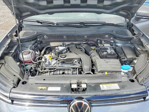 2025 VOLKSWAGEN TAOS 4Motion S — Engine bay