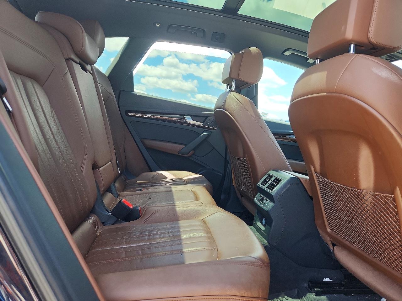 2018 AUDI Q5 quattro Premium Plus