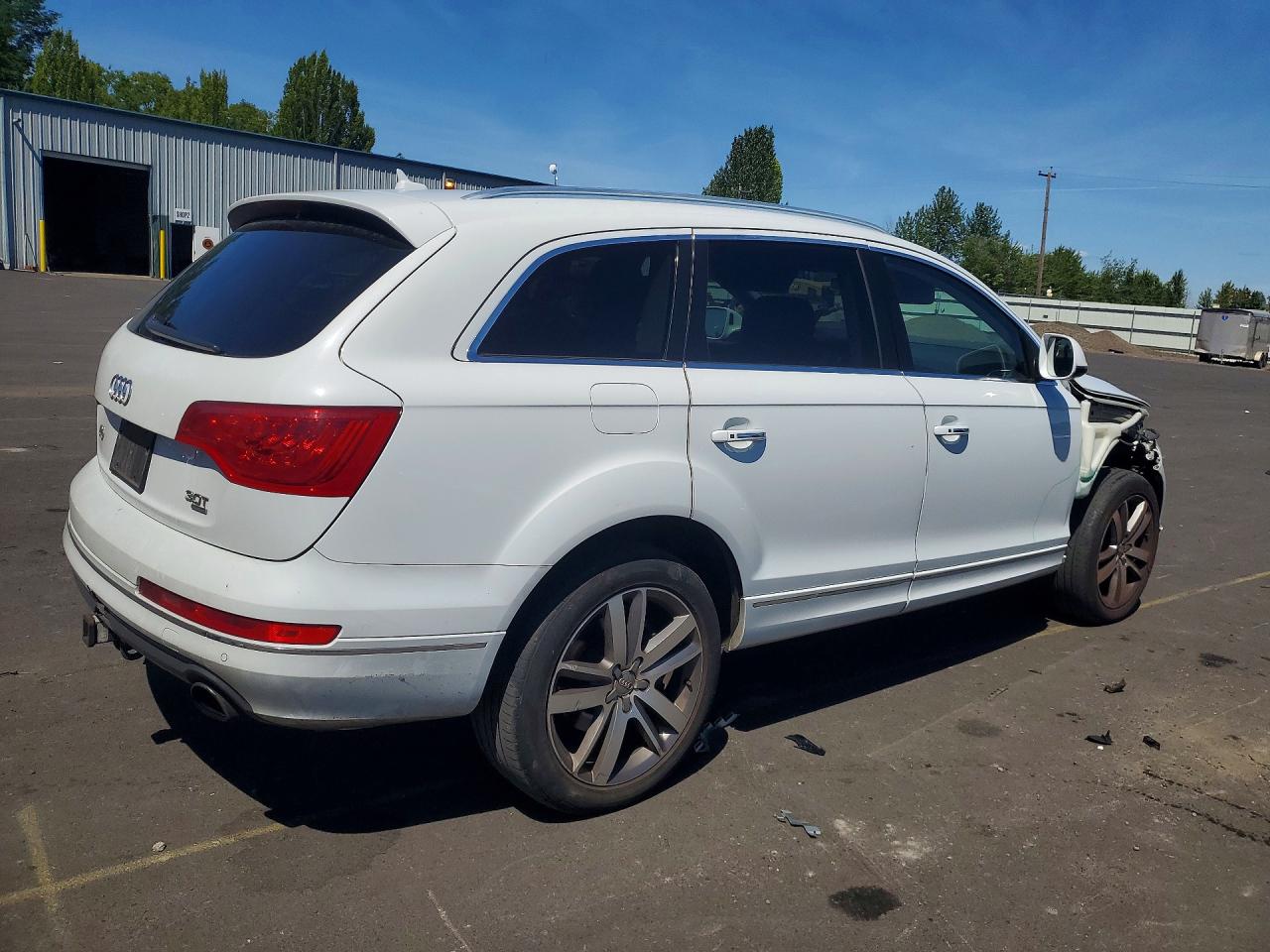 2014 AUDI Q7 Premium Plus