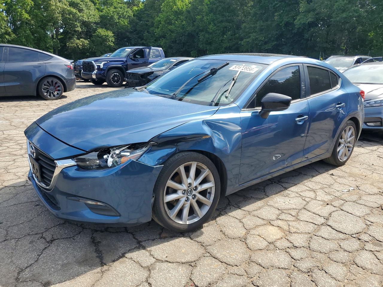 2017 MAZDA 3
