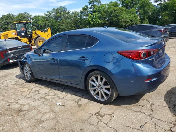 2017 MAZDA 3