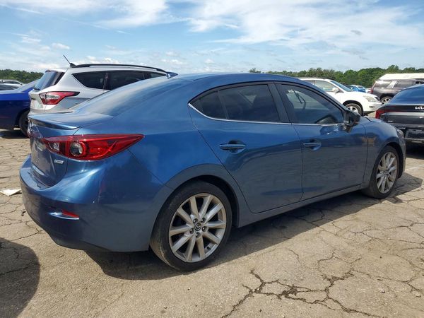 2017 MAZDA 3