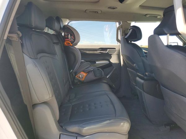 2026 KIA EV9 Wind
