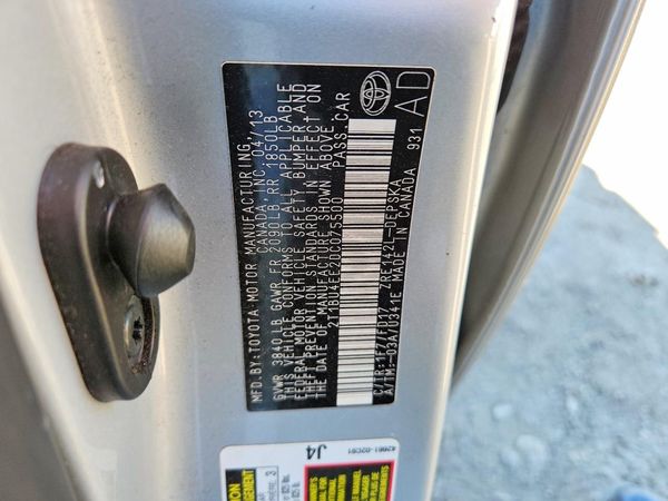 2013 TOYOTA COROLLA