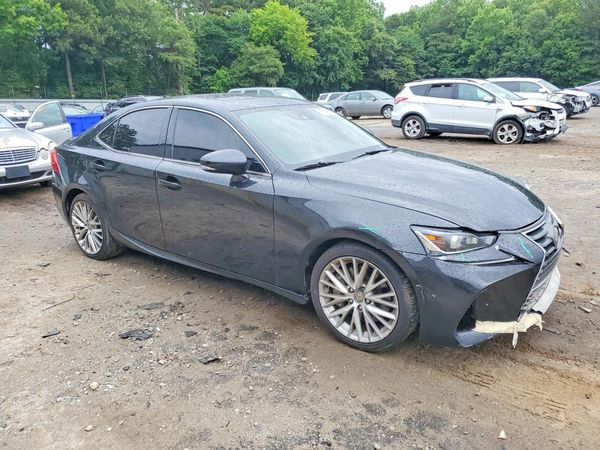 2017 LEXUS IS 200t