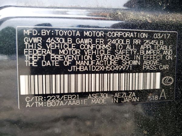2017 LEXUS IS 200t