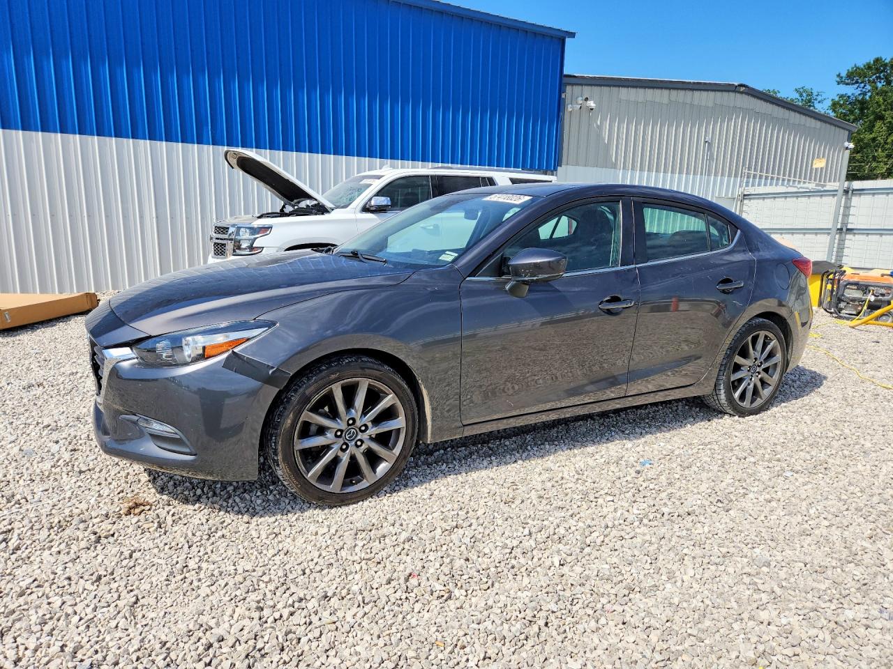2018 MAZDA 3 Touring
