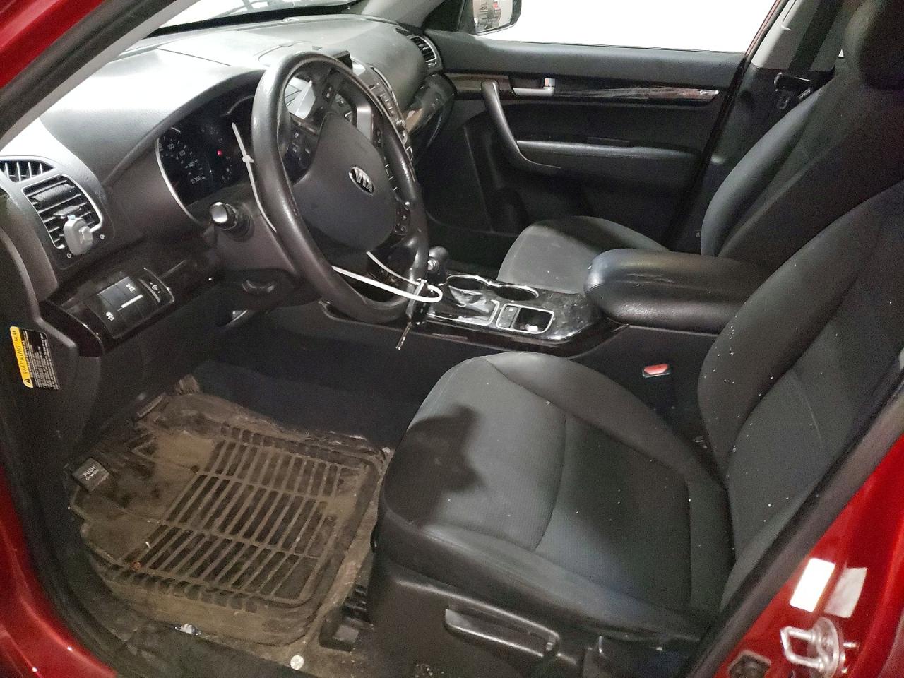 2015 KIA SORENTO GL