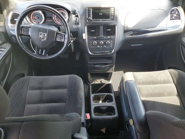2020 DODGE GRAND CARAVAN SE