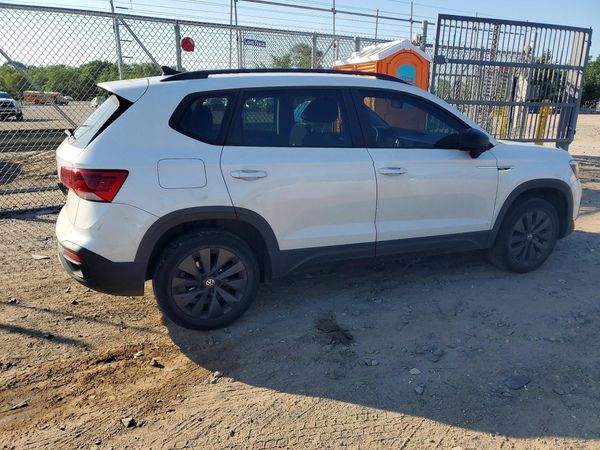 2022 VOLKSWAGEN TAOS