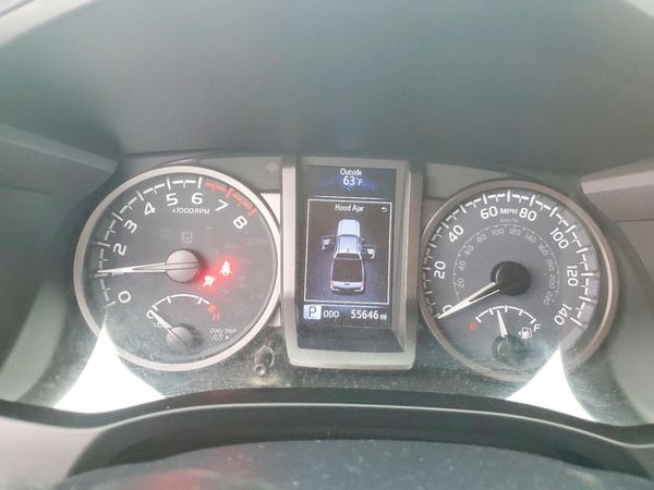 2020 TOYOTA TACOMA SR5