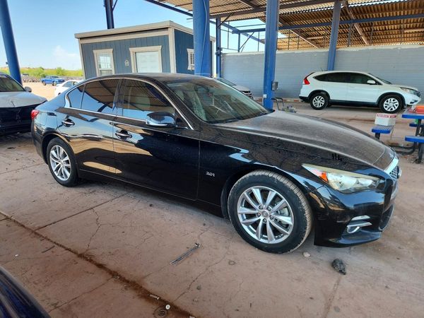 2017 INFINITI Q50