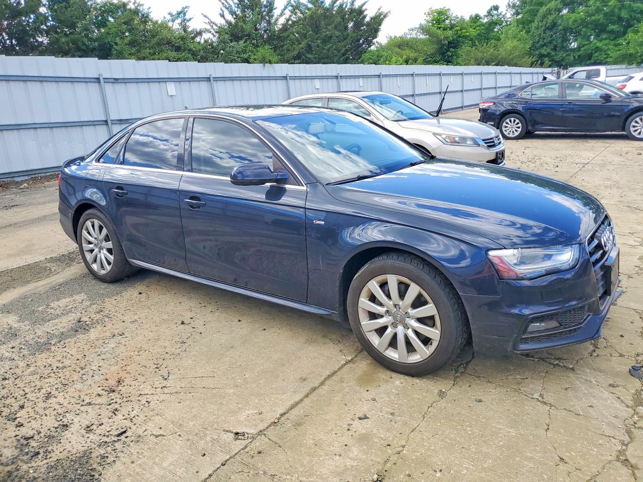 2015 AUDI A4 quattro Premium