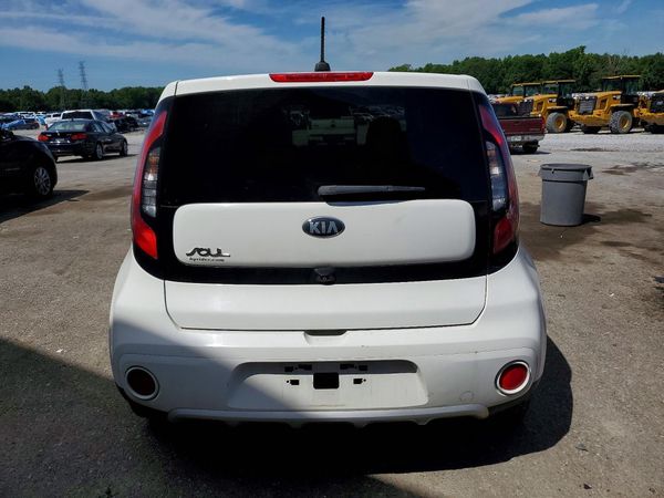 2018 KIA SOUL