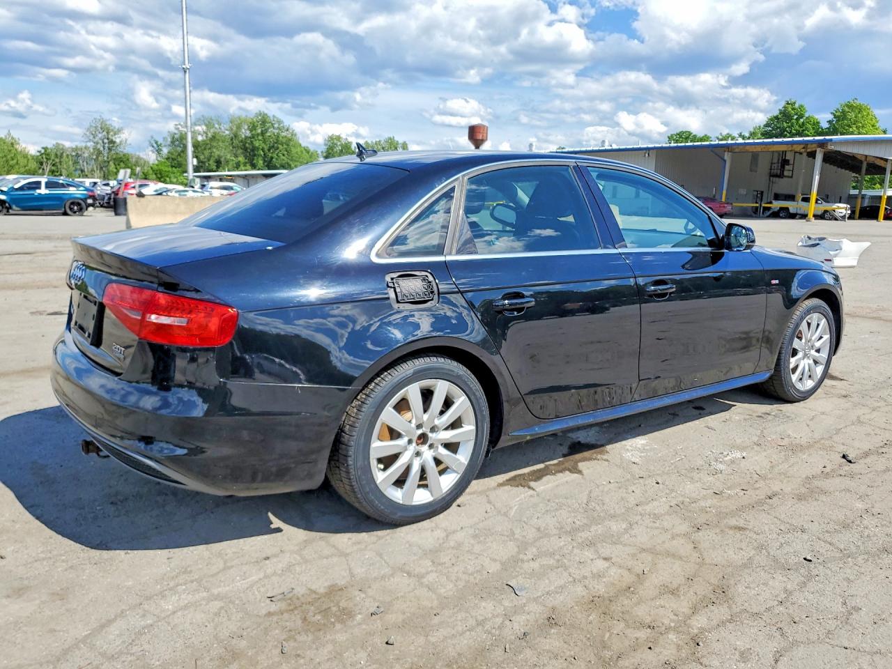 2015 AUDI A4 quattro Premium