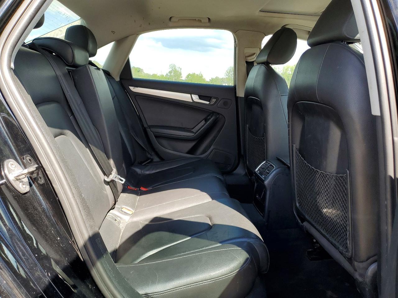 2015 AUDI A4 quattro Premium