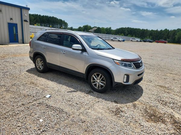 2015 KIA SORENTO GL — Passenger 3/4