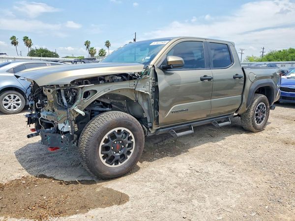 2025 TOYOTA TACOMA DBL