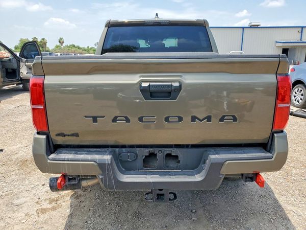 2025 TOYOTA TACOMA DBL
