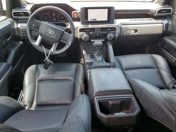 2025 TOYOTA TACOMA DBL