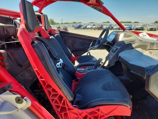 2025 CAN-AM MAVERICK X3