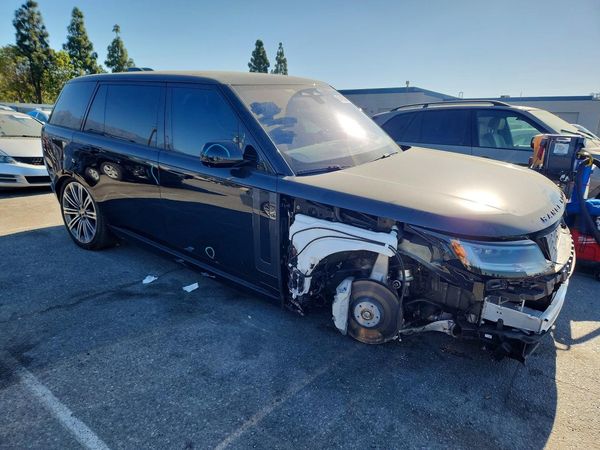 2023 LAND ROVER RANGE ROVER SE