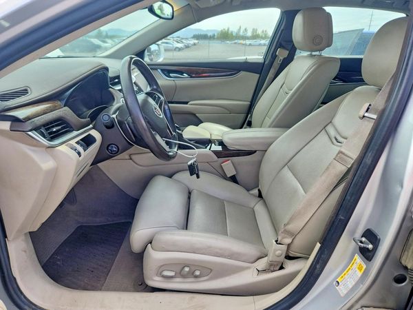 2013 CADILLAC XTS Luxury