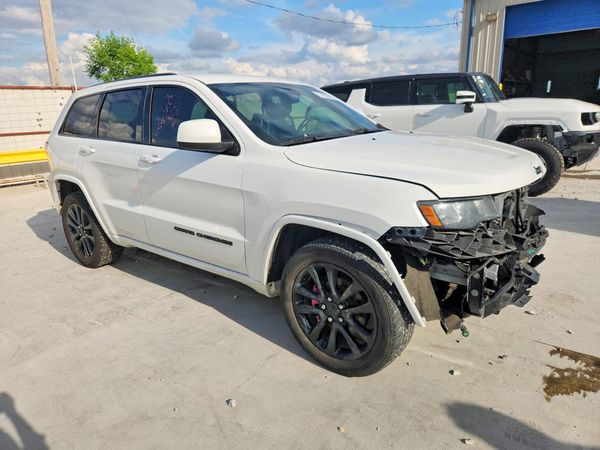 2020 JEEP GRAND CHEROKEE LAREDO 4X2